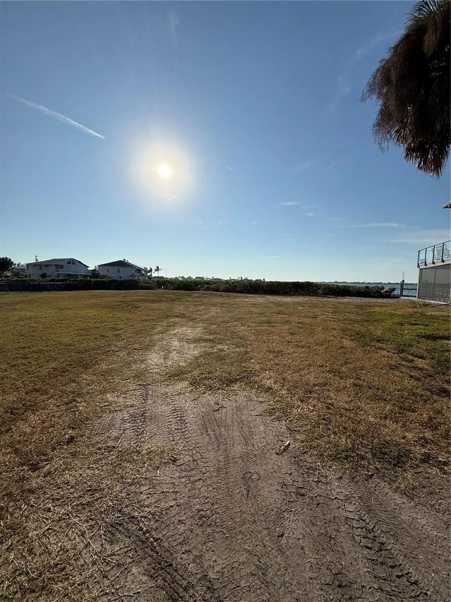 5523 2ND AVENUE CIRCLE W Palmetto, FL 34221