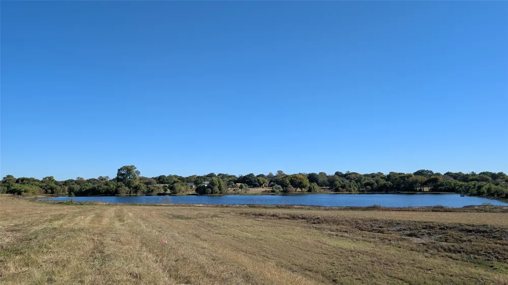 317 Lakeside Landing Lorena, TX 76655
