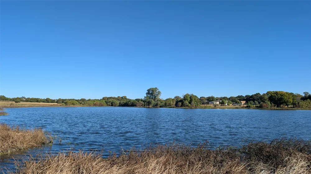 317 Lakeside Landing Lorena, TX 76655