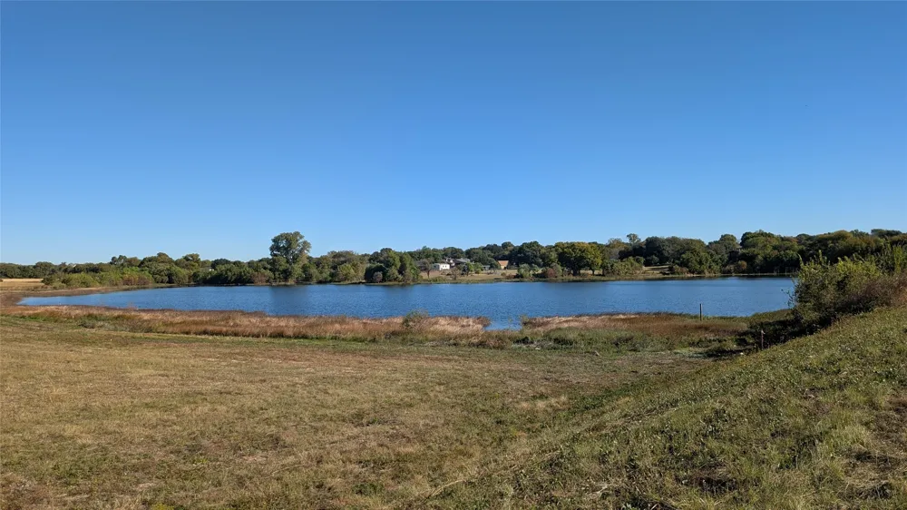 317 Lakeside Landing Lorena, TX 76655