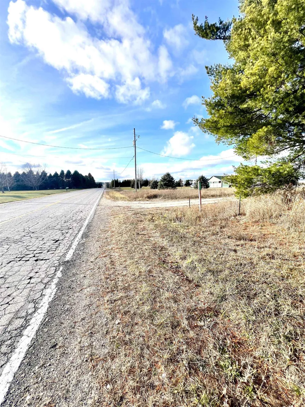 Sparling Road Paradise Township, MI 49649