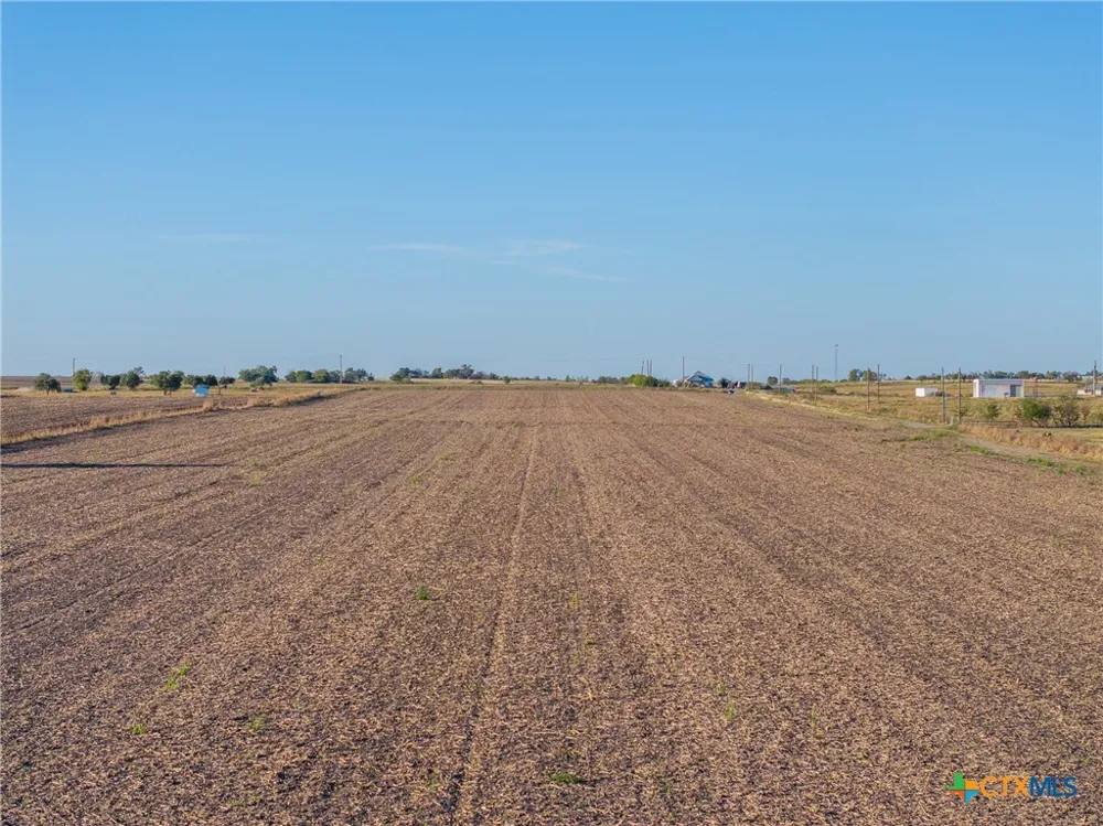 Fm-112 Thrall, TX 76578