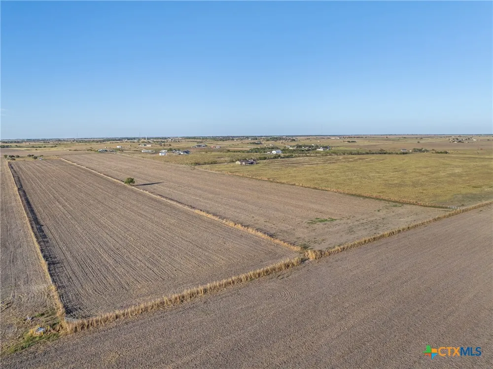 Fm-112 Thrall, TX 76578
