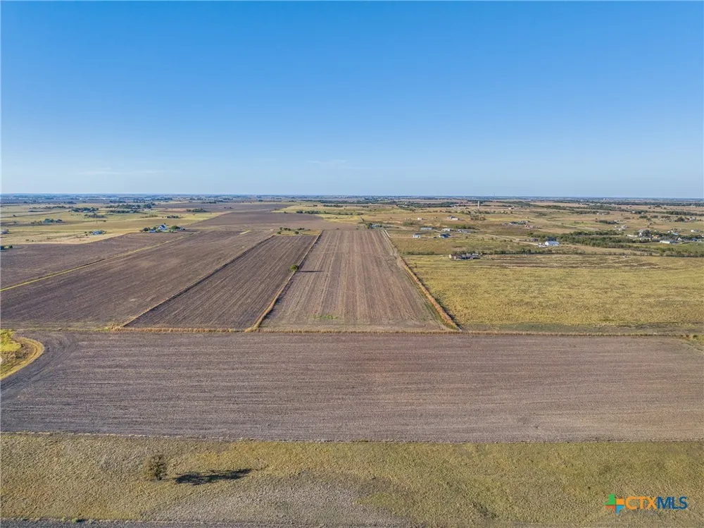Fm-112 Thrall, TX 76578