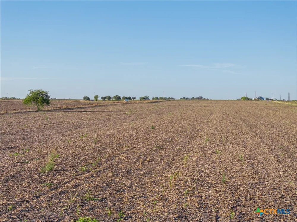 Fm-112 Thrall, TX 76578