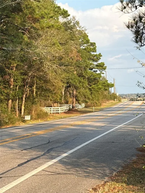 22740 W Fm 1097