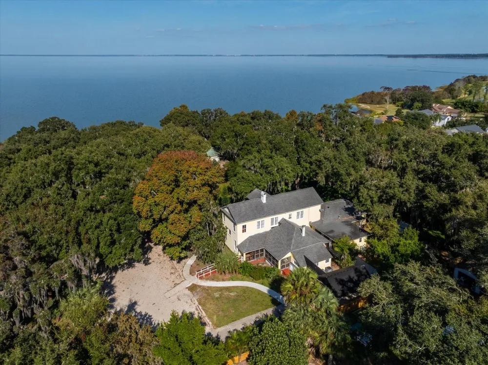 620 TUBB STREET Oakland, FL 34760