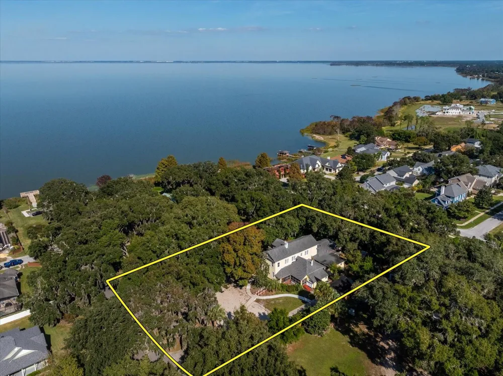 620 TUBB STREET Oakland, FL 34760