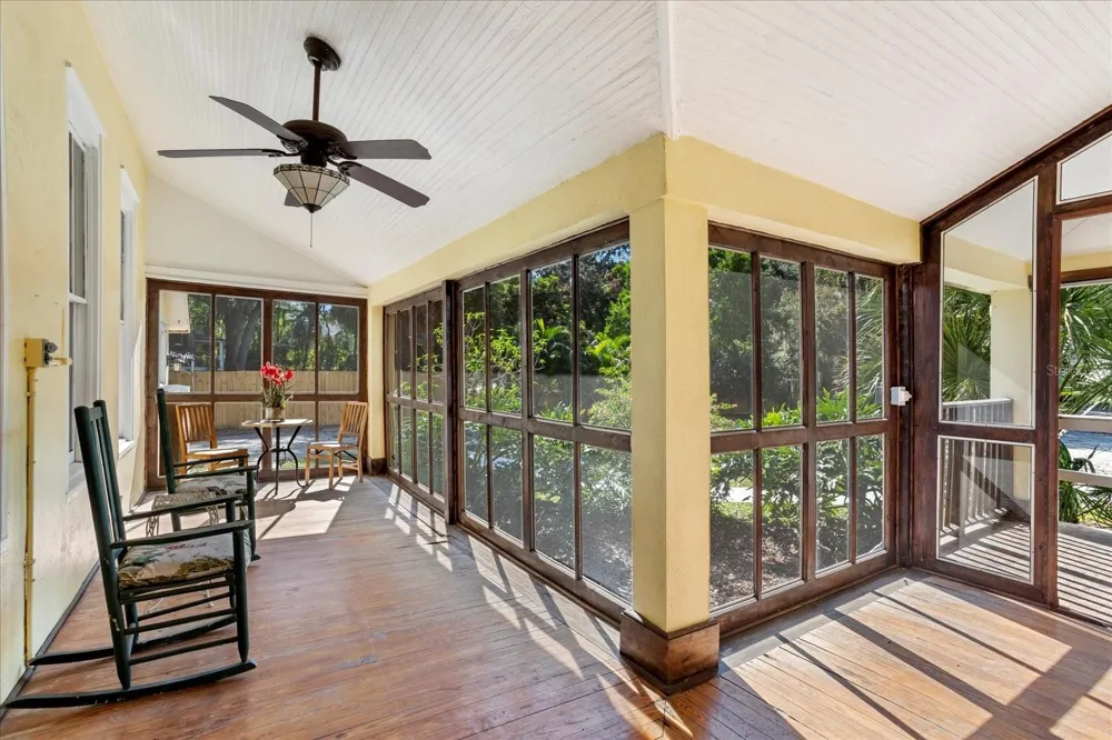 620 TUBB STREET Oakland, FL 34760