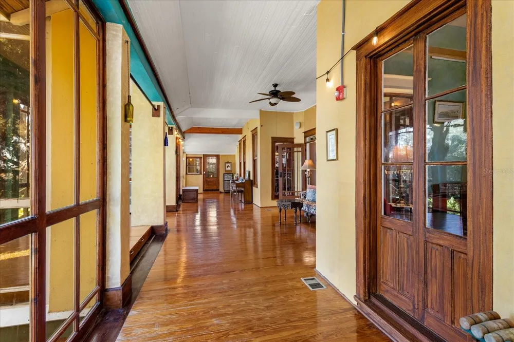 620 TUBB STREET Oakland, FL 34760