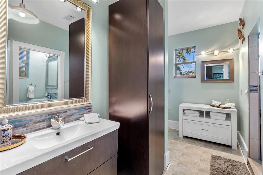 620 TUBB STREET Oakland, FL 34760