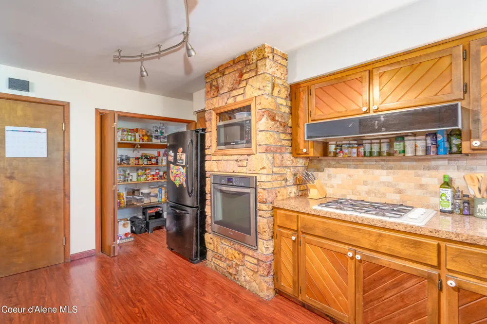 33691-93 ID-200 Sandpoint, ID 83864