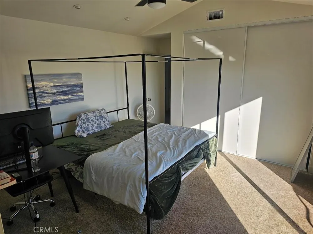 1376 Darwin Drive Oceanside, CA 92056
