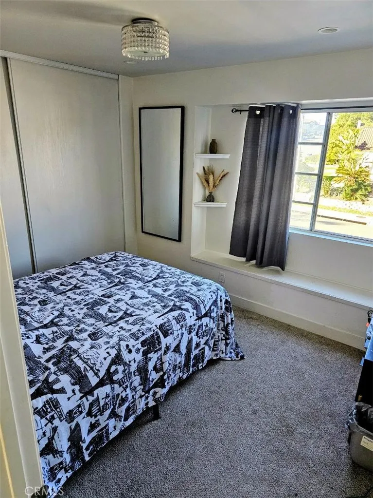 1376 Darwin Drive Oceanside, CA 92056
