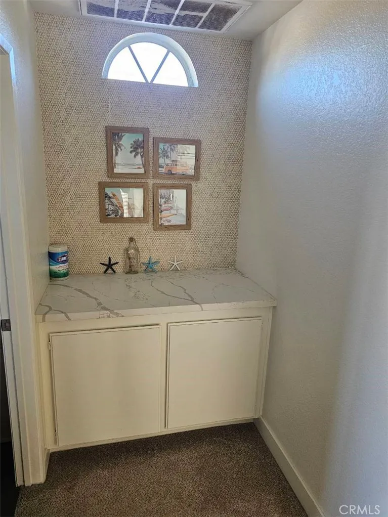 1376 Darwin Drive Oceanside, CA 92056