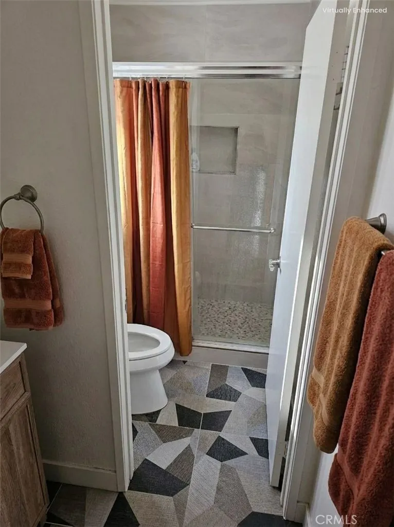 1376 Darwin Drive Oceanside, CA 92056