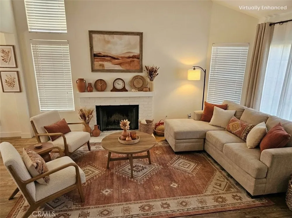 1376 Darwin Drive Oceanside, CA 92056