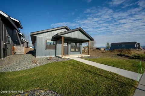 172 W Dustarr Ln