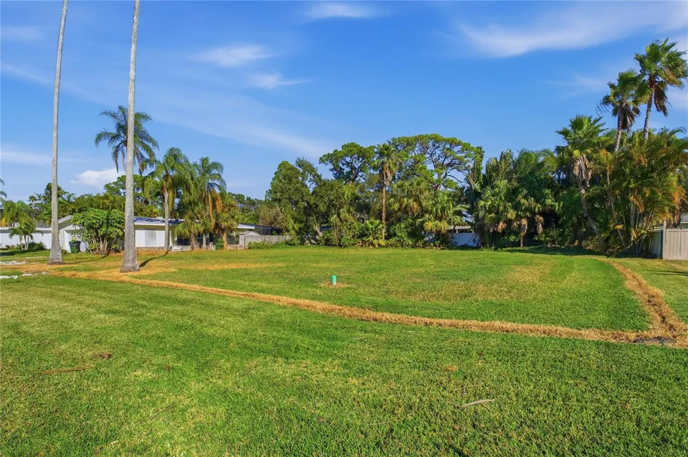 1645 SANTA BARBARA DRIVE Dunedin, FL 34698
