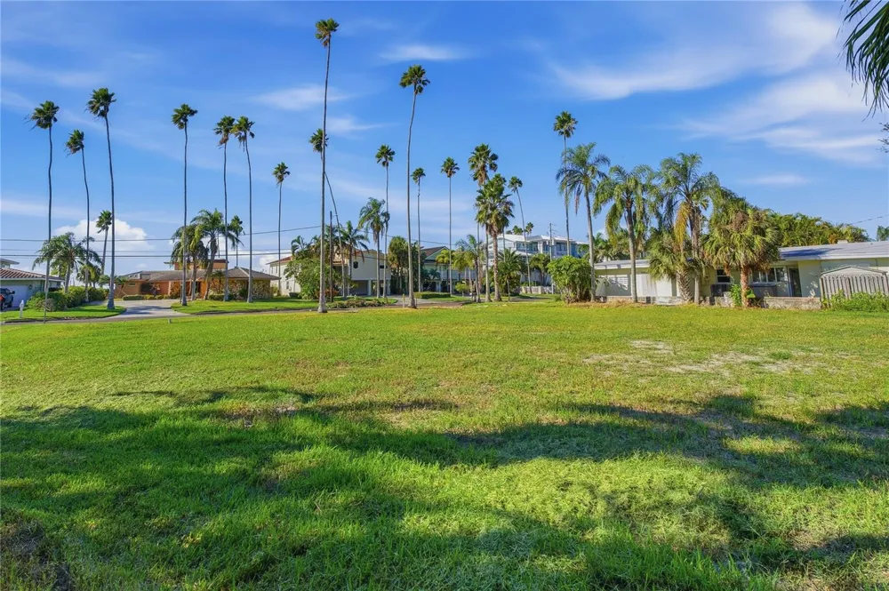 1645 SANTA BARBARA DRIVE Dunedin, FL 34698