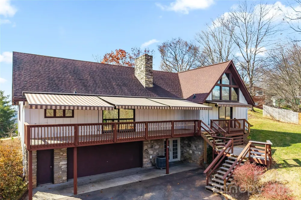 112 Hy Vu Drive Canton, NC 28716