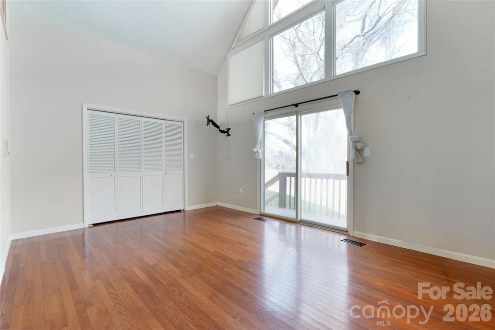 112 Hy Vu Drive Canton, NC 28716