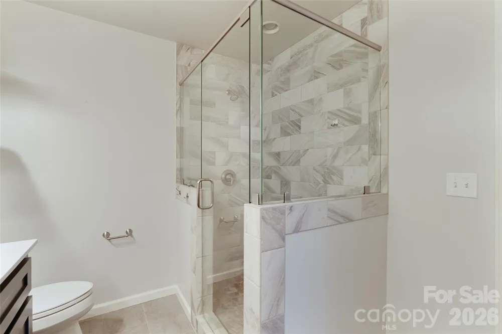112 Hy Vu Drive Canton, NC 28716