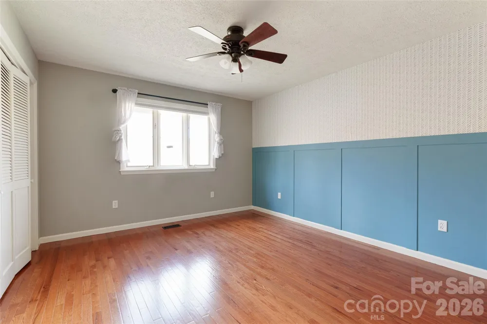 112 Hy Vu Drive Canton, NC 28716