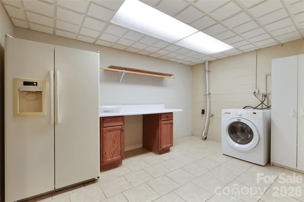 112 Hy Vu Drive Canton, NC 28716