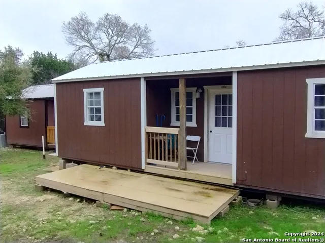 475 Skyline Dr Bandera, TX 78003