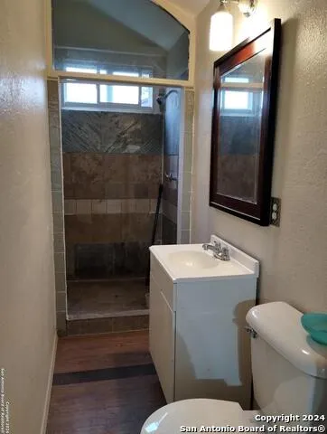 475 Skyline Dr Bandera, TX 78003
