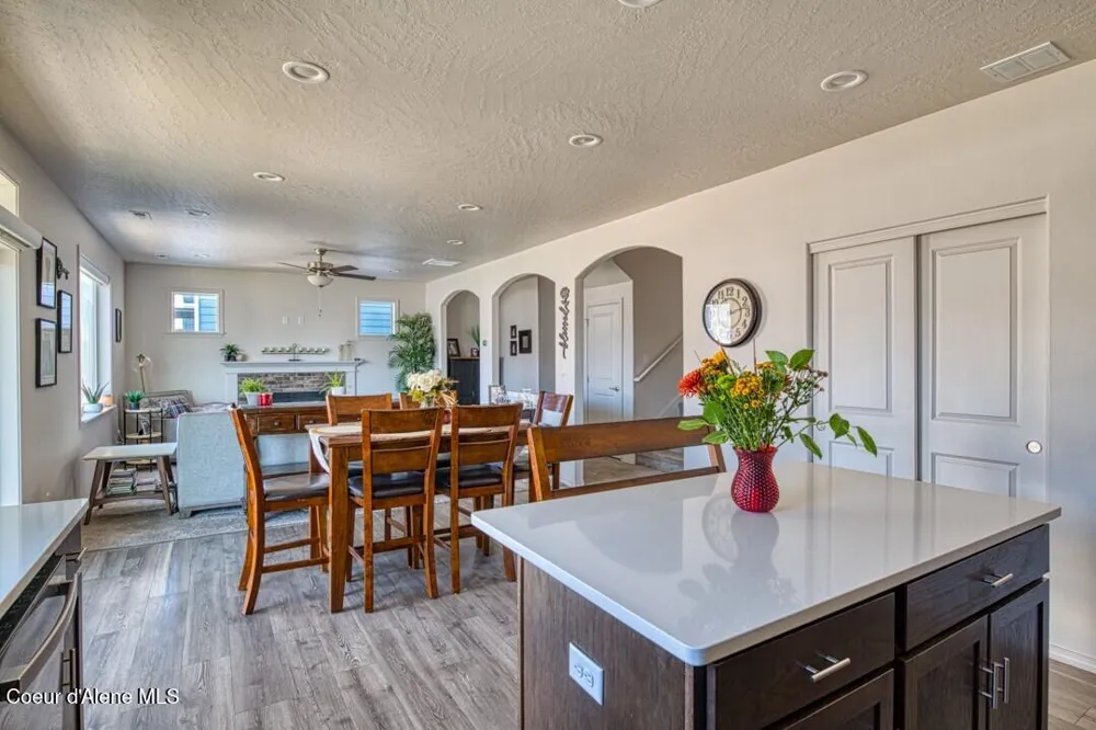 12503 Farley Way Rathdrum, ID 83858