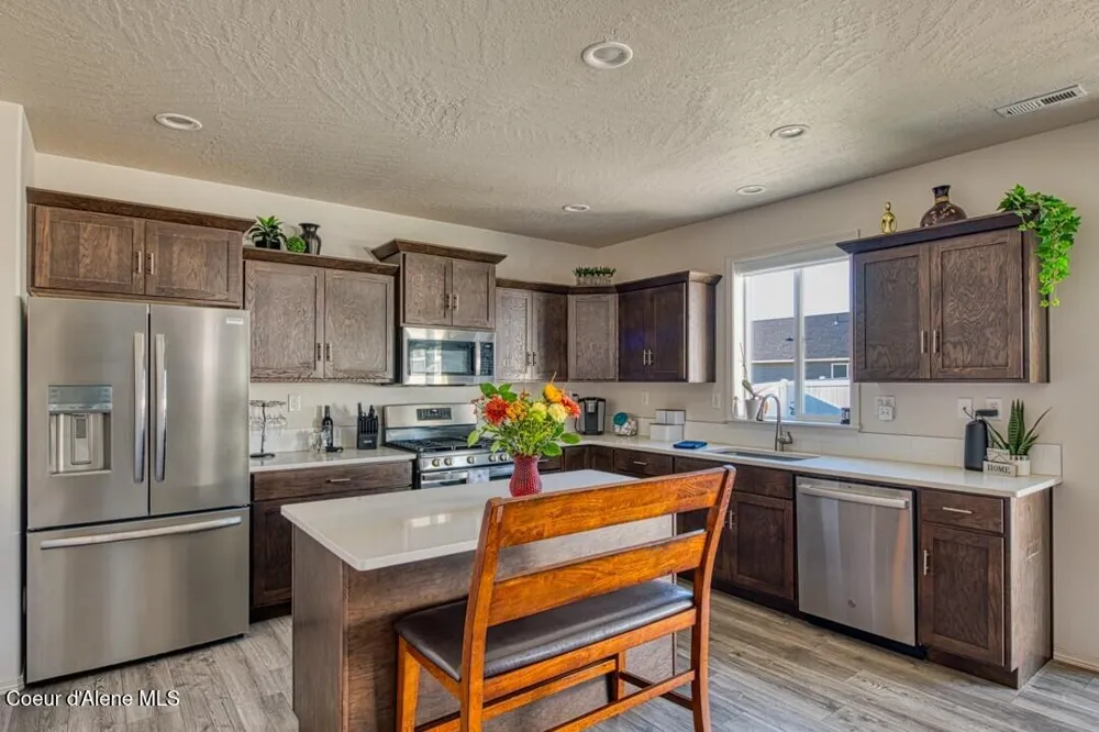 12503 Farley Way Rathdrum, ID 83858