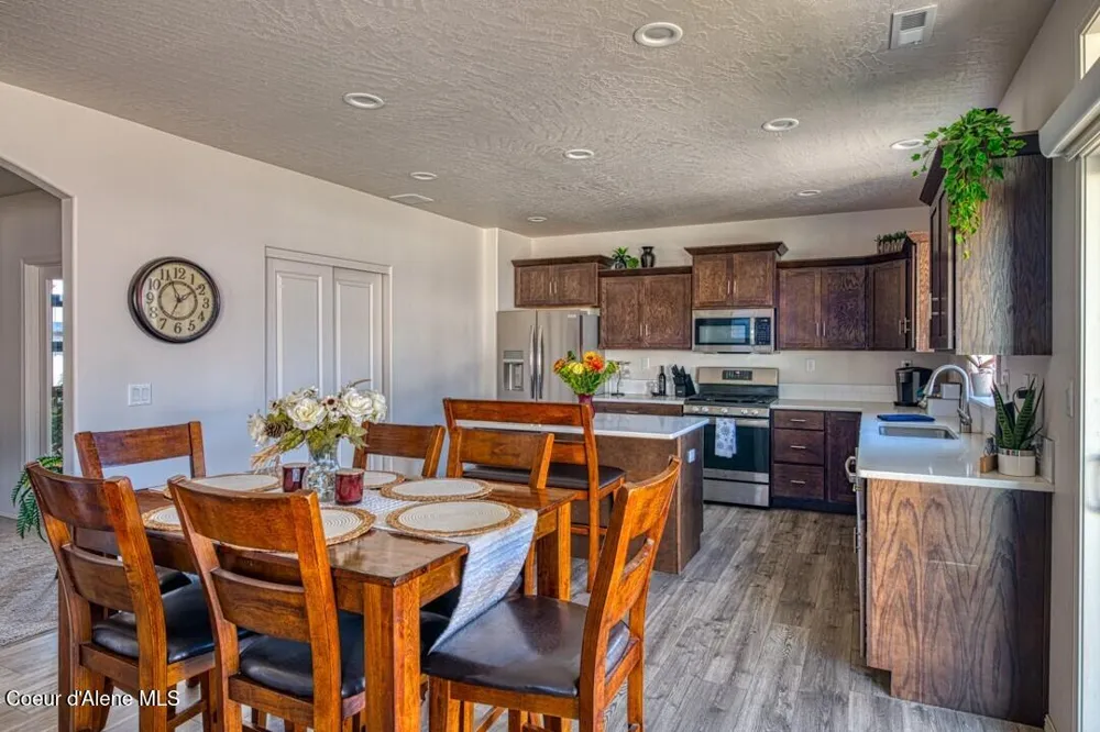 12503 Farley Way Rathdrum, ID 83858
