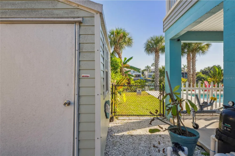 3270 HIBISCUS DRIVE Hernando Beach, FL 34607