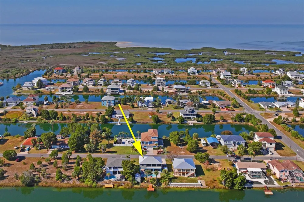 3270 HIBISCUS DRIVE Hernando Beach, FL 34607