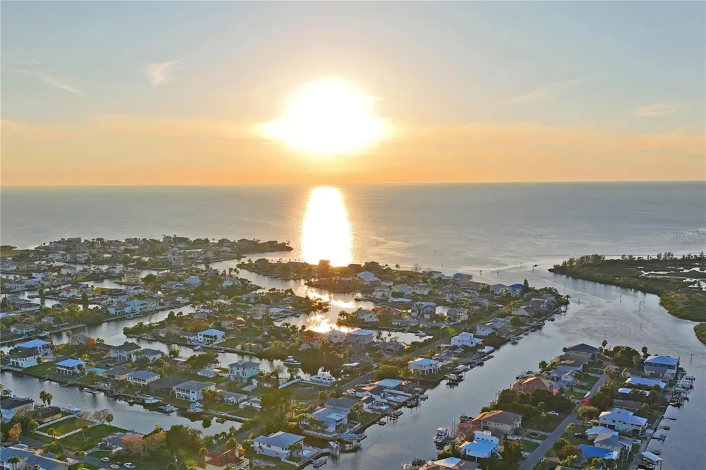 3270 HIBISCUS DRIVE Hernando Beach, FL 34607