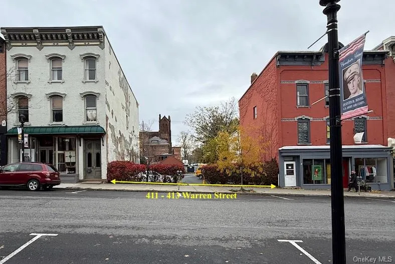 411 Warren Street Hudson, NY 12534