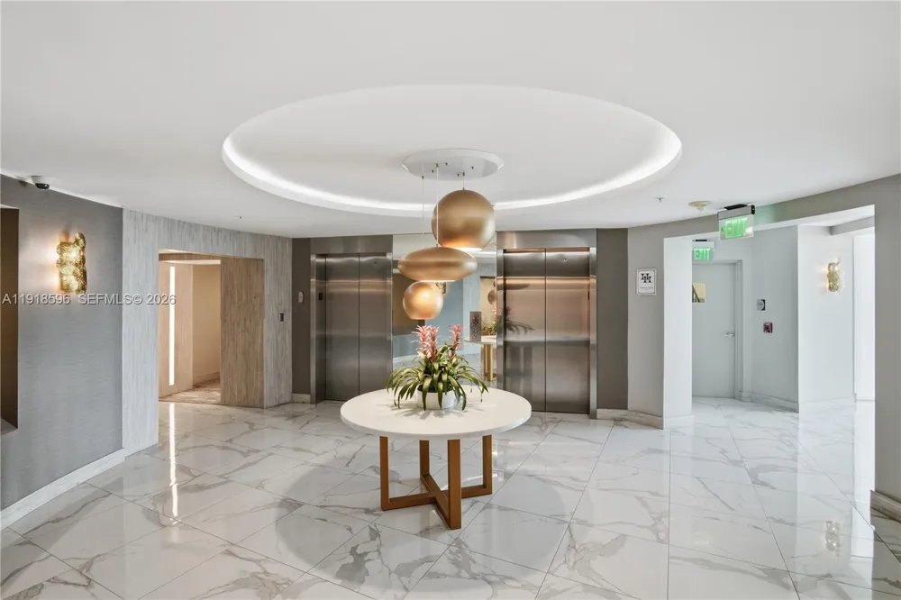 10275 Collins Avenue #1101 Bal Harbour, FL 33154