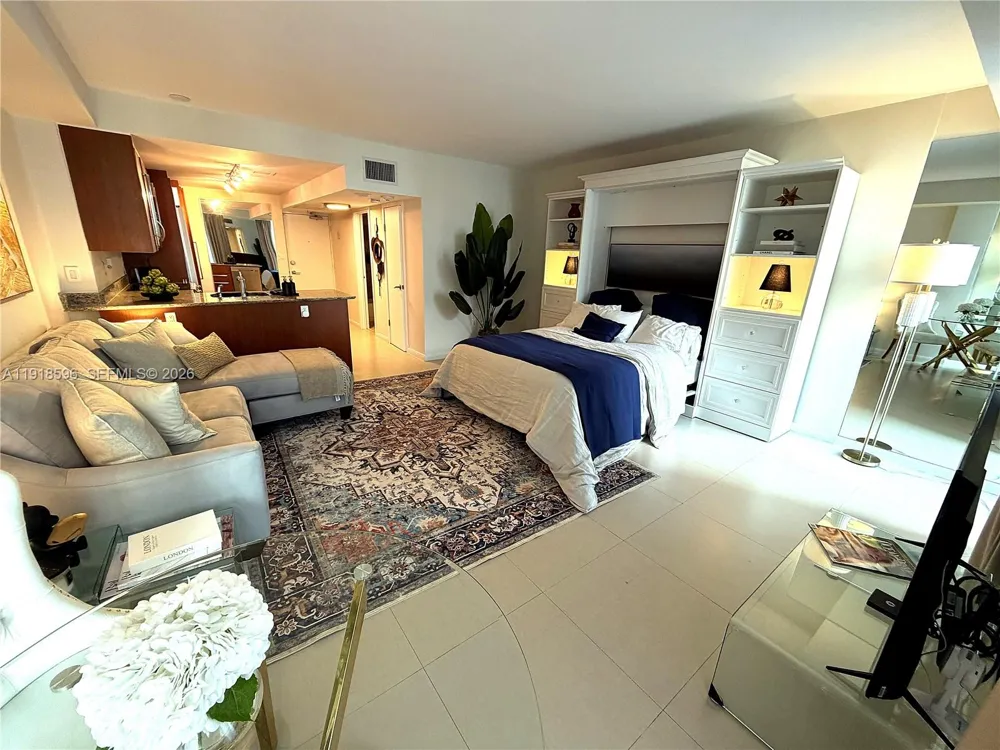 10275 Collins Avenue #1101 Bal Harbour, FL 33154