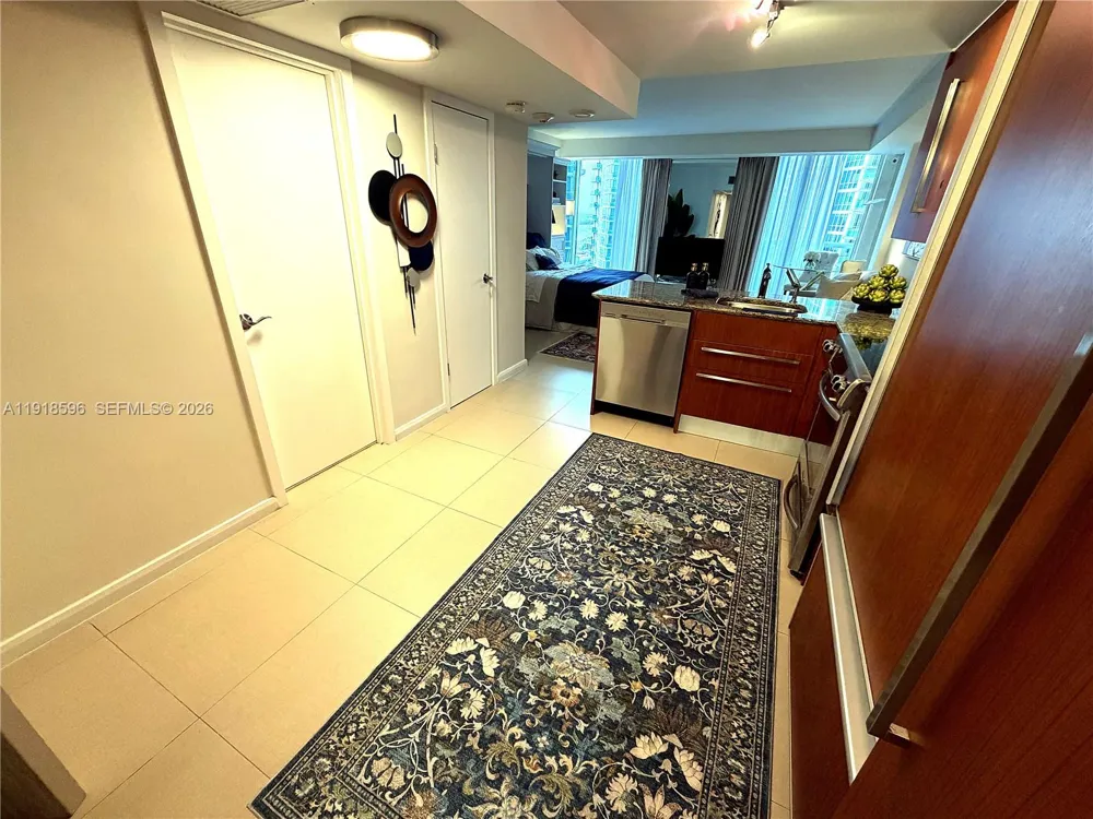 10275 Collins Avenue #1101 Bal Harbour, FL 33154