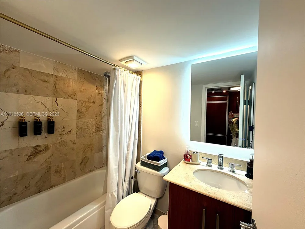 10275 Collins Avenue #1101 Bal Harbour, FL 33154