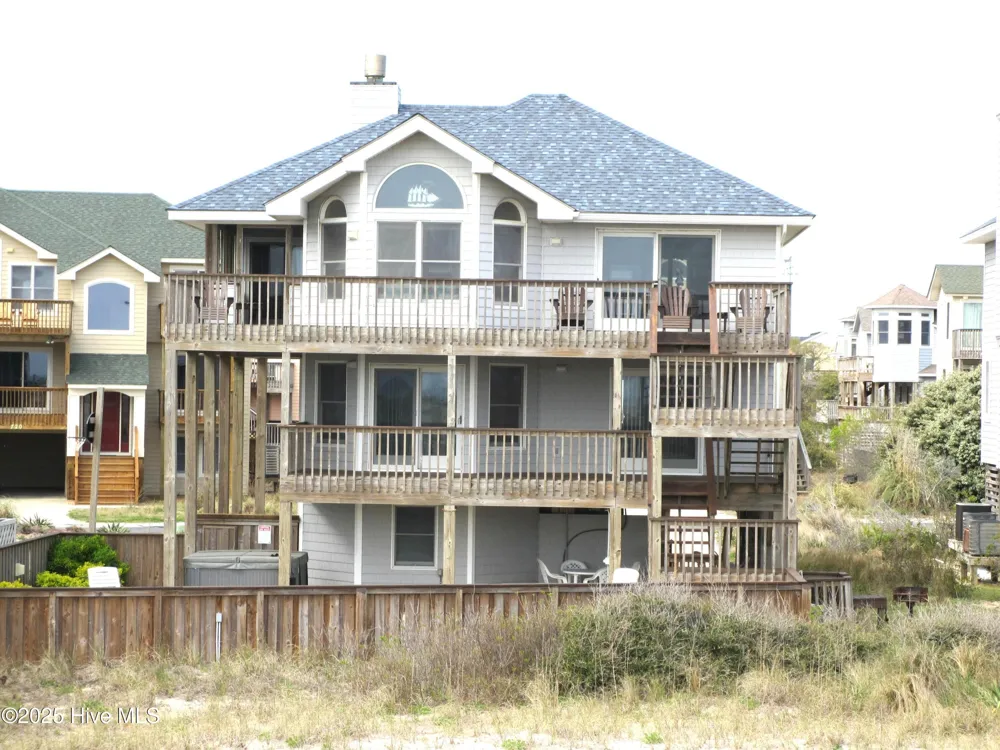 721 Crown Point Circle Corolla, NC 27927