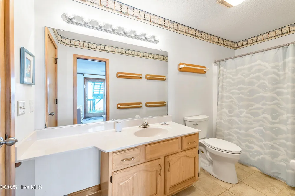 721 Crown Point Circle Corolla, NC 27927