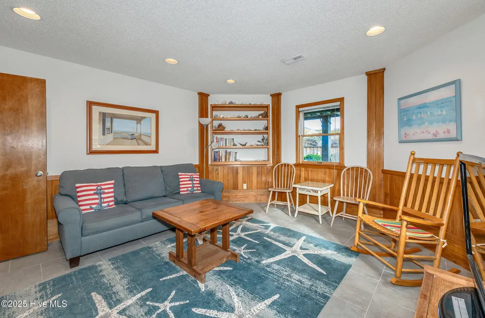 721 Crown Point Circle Corolla, NC 27927