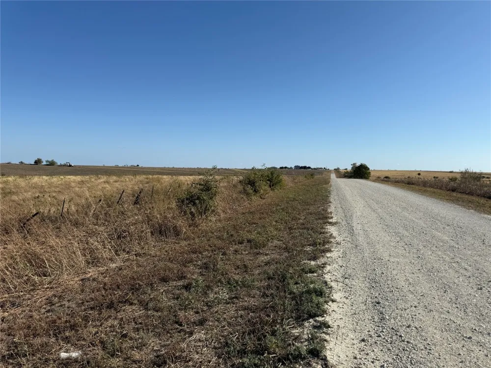 251 CR 347A Rosebud, TX 76570