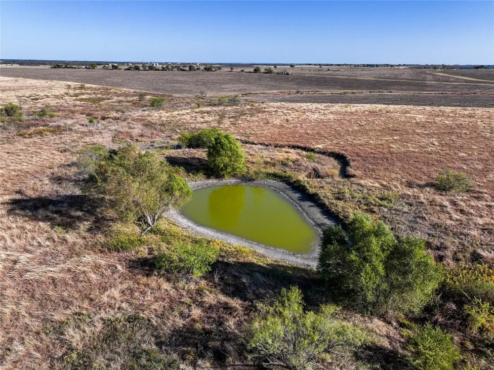251 CR 347A Rosebud, TX 76570