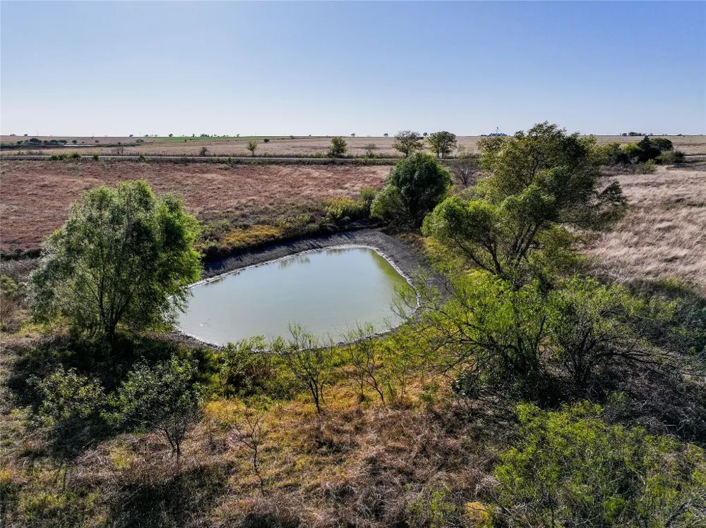251 CR 347A Rosebud, TX 76570