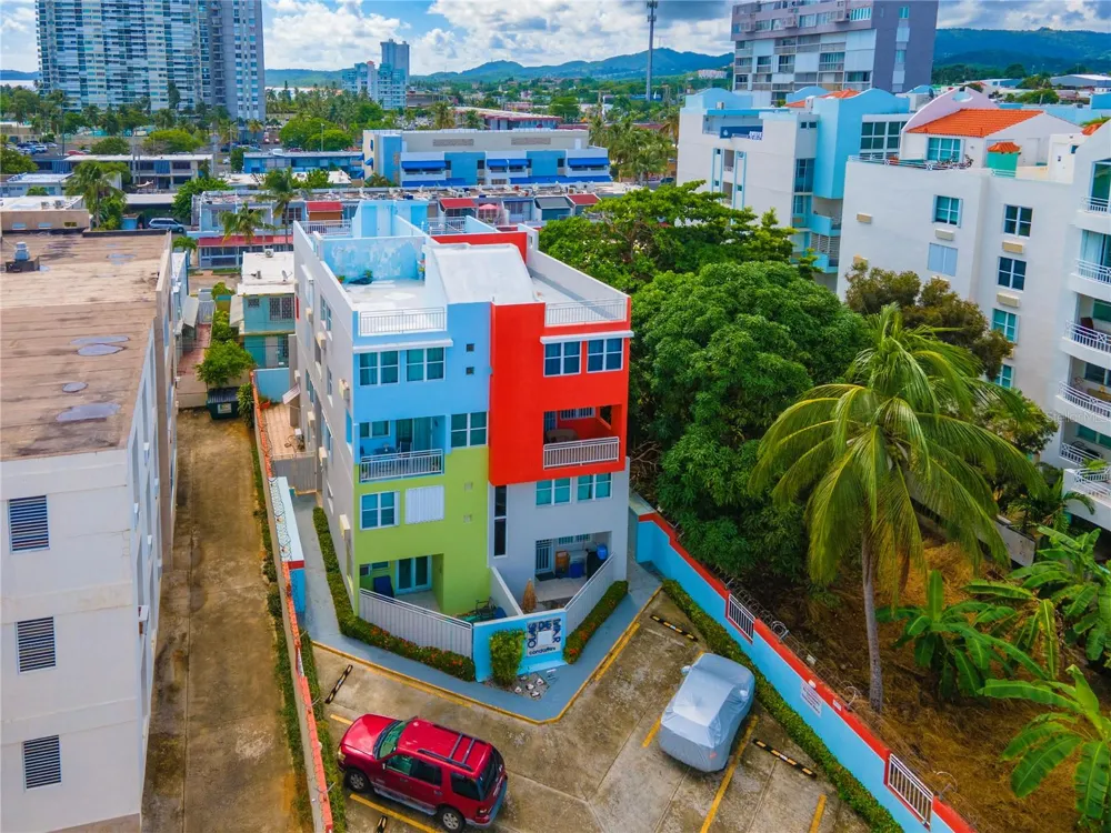 707 OCEAN DRIVE #A-4 Luquillo, PR 00773