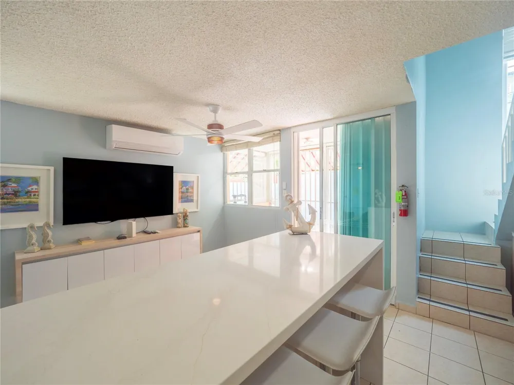 707 OCEAN DRIVE #A-4 Luquillo, PR 00773